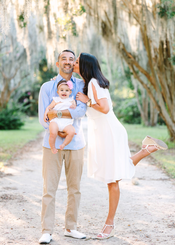 family portraits charleston, family photography near me, get family pictures taken,